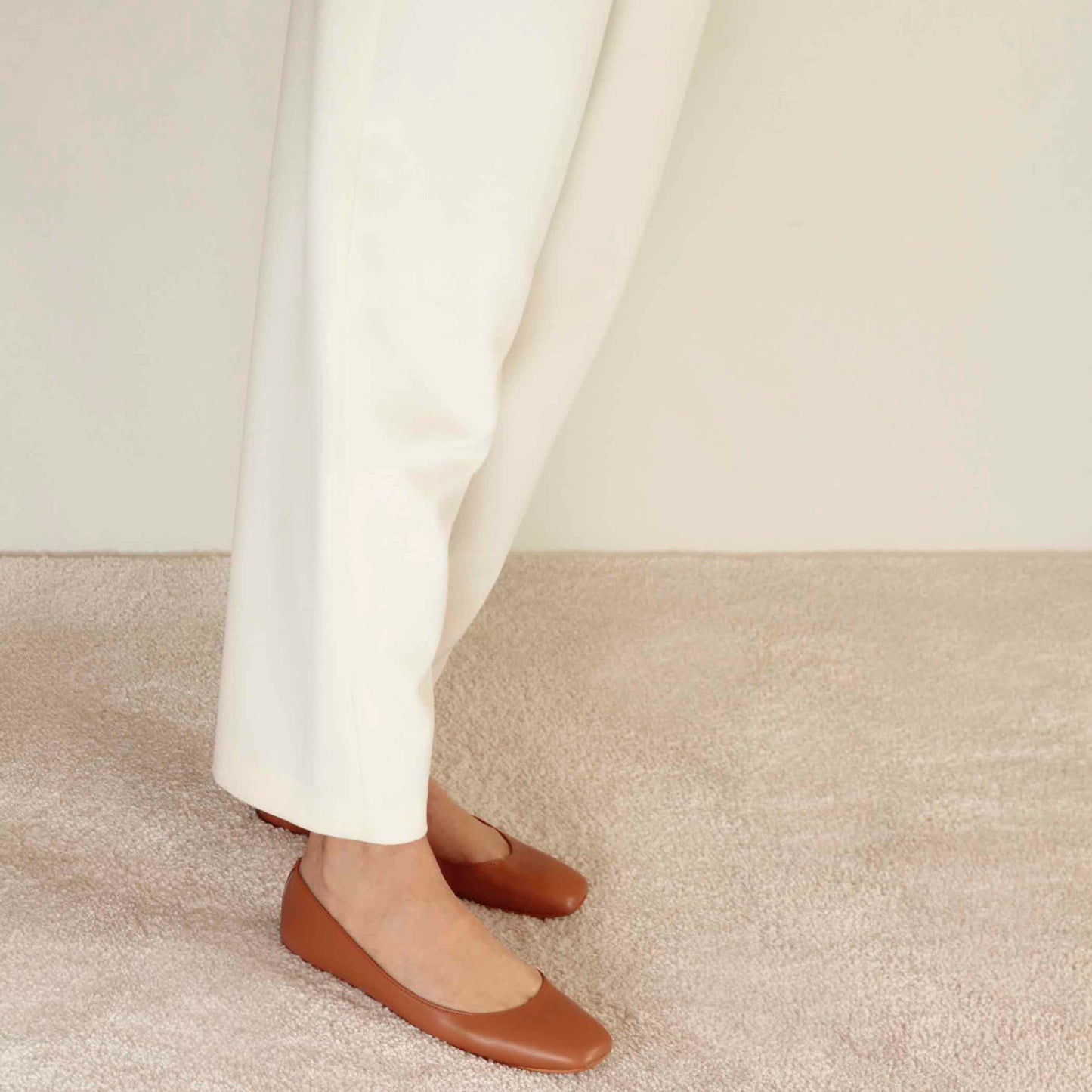 Ballerina casual da donna in pelle liscia fatta a mano