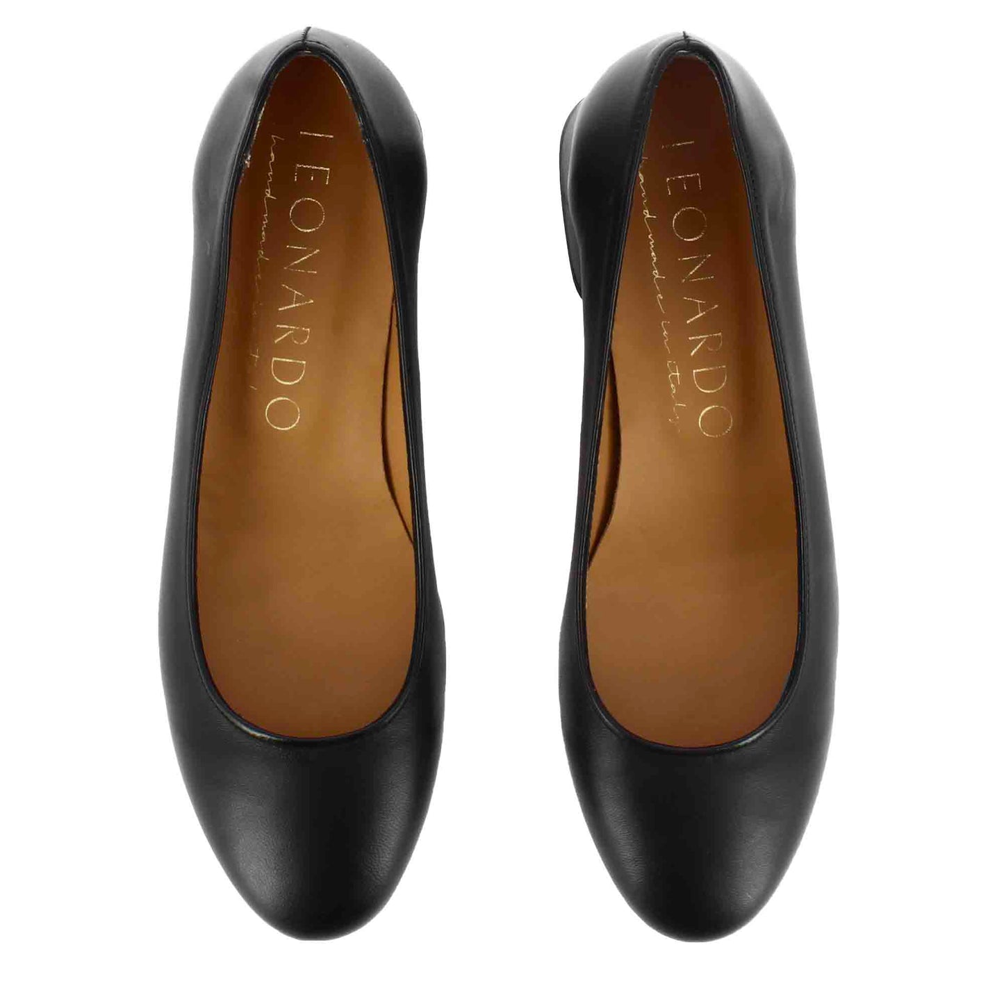 Classic women's décolleté in smooth leather