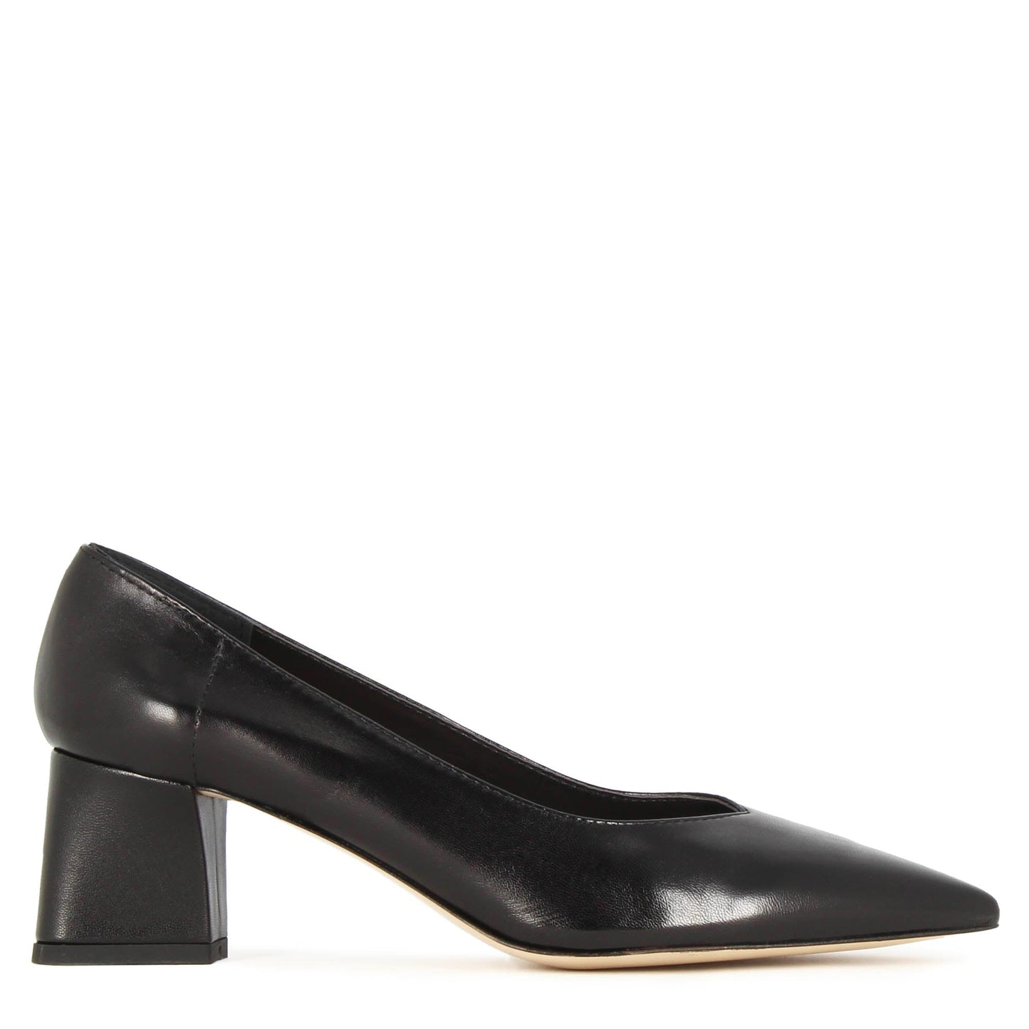 Women's smooth leather pumps with medium heel