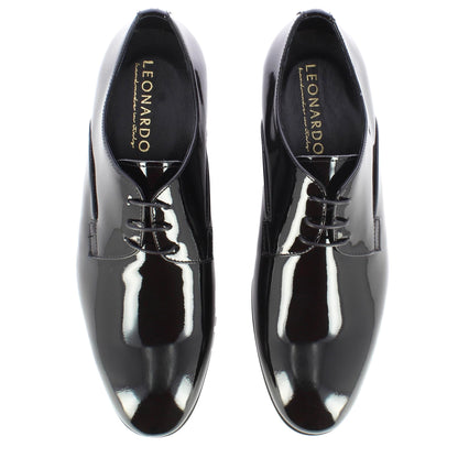 Derby elegante da uomo in pelle lucida colore nero