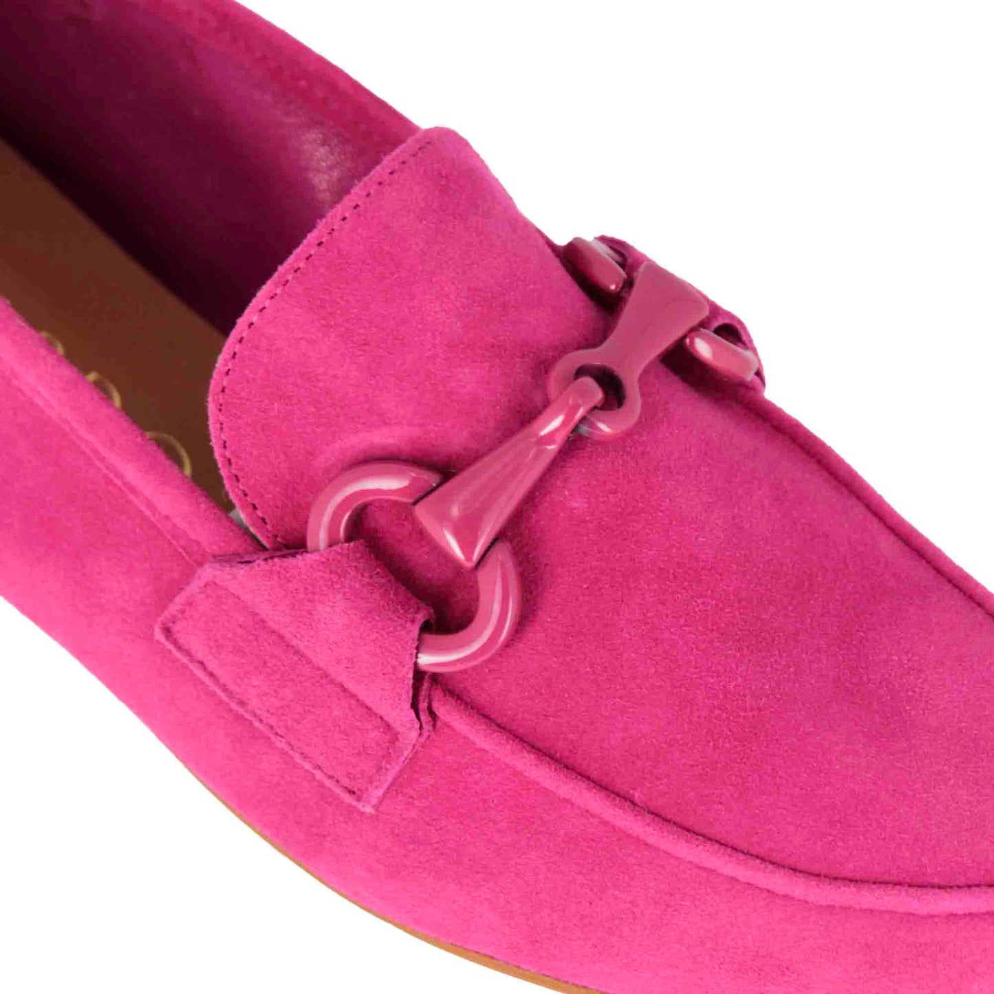Mocassino da donna in pelle scamosciata con morsetto tono su tono