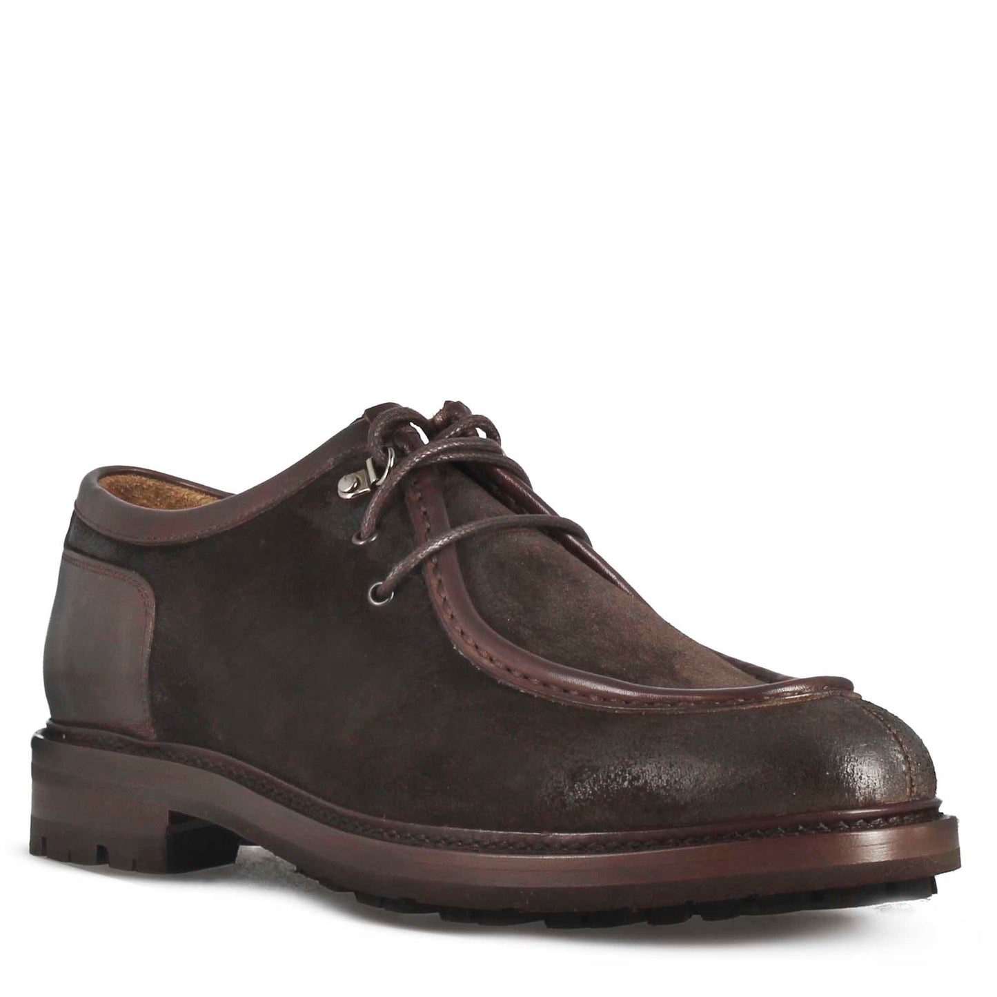 Engineer style men's lace-up shoe in suede leather