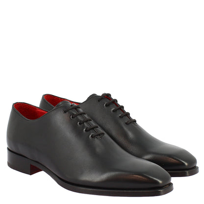 Elegant men's shoes wholecut handmade in leather