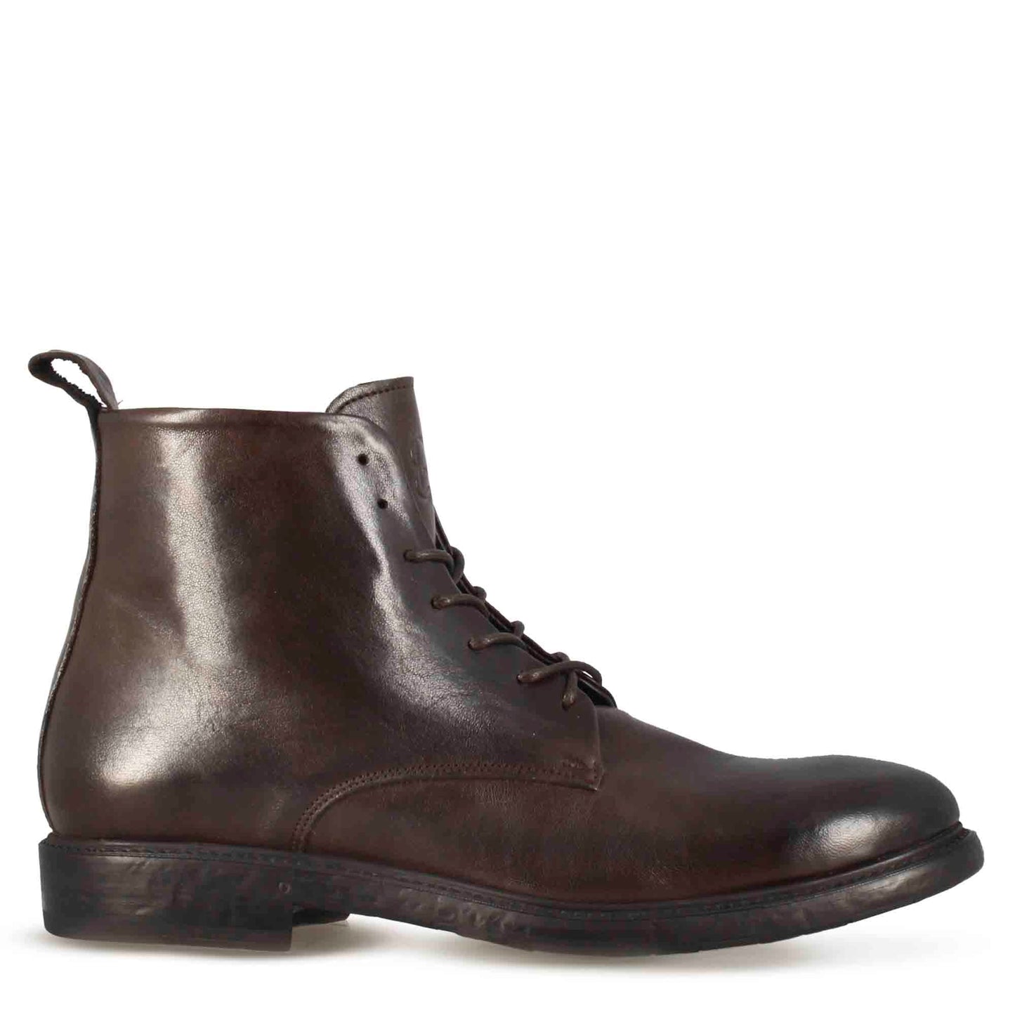 Men's ankle boots in smooth leather with laces and leather sole