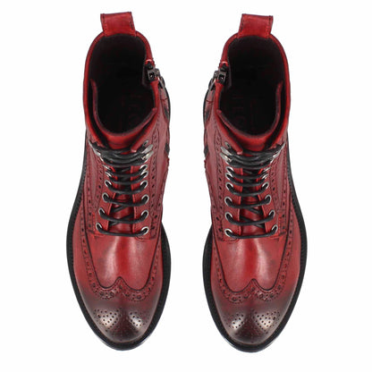 Women's leather ankle boot with brogue details