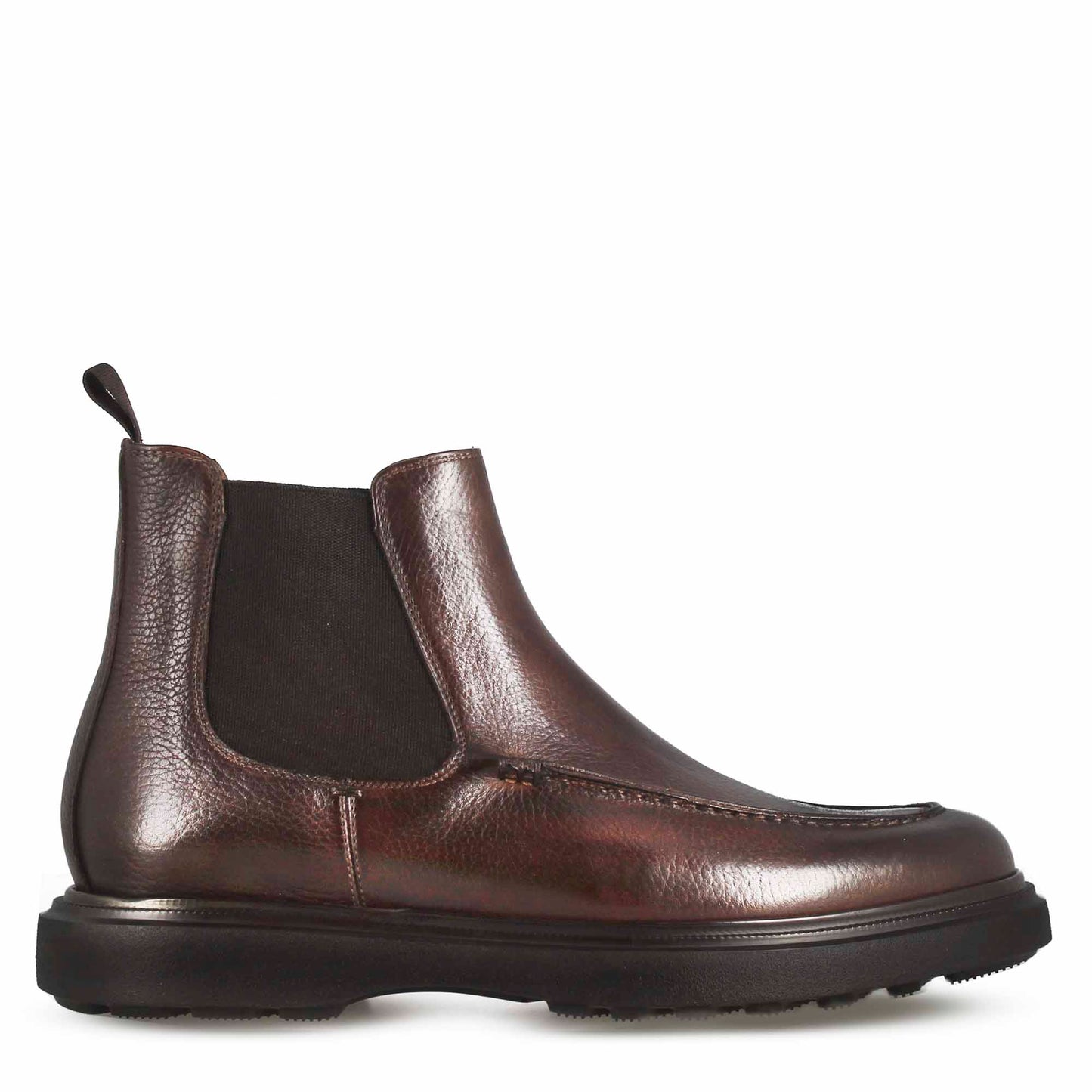 Men's Chelsea Boot in Hammered Leather and Vibram Rubber Sole